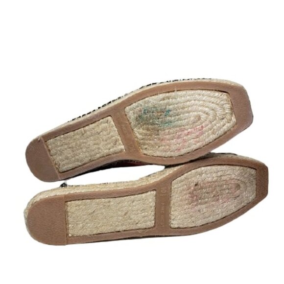 Nine West Beachinit Black Chevron Slip-On Flats - Picture 8 of 8